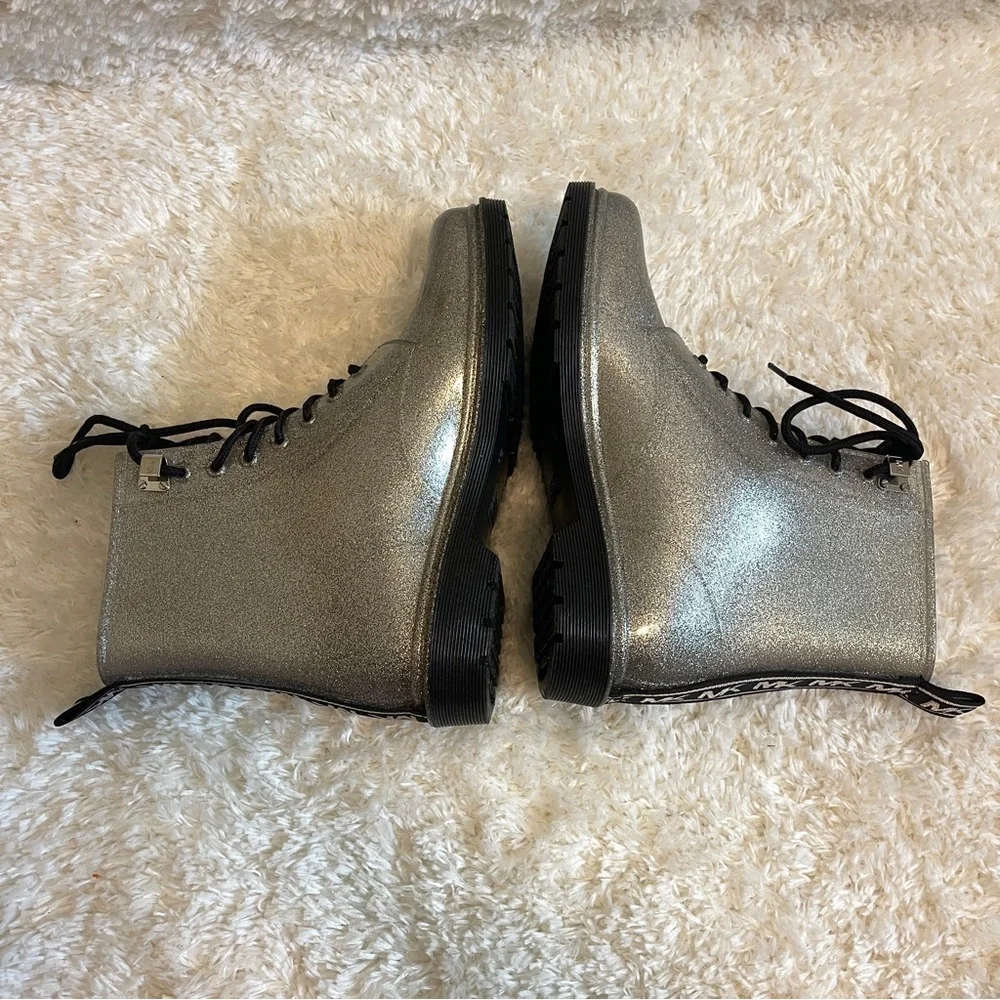 Michael Kors Tavie Flat Rain Bootie Silver Lace-up Rubber Booties - size 9 - Picture 7 of 10